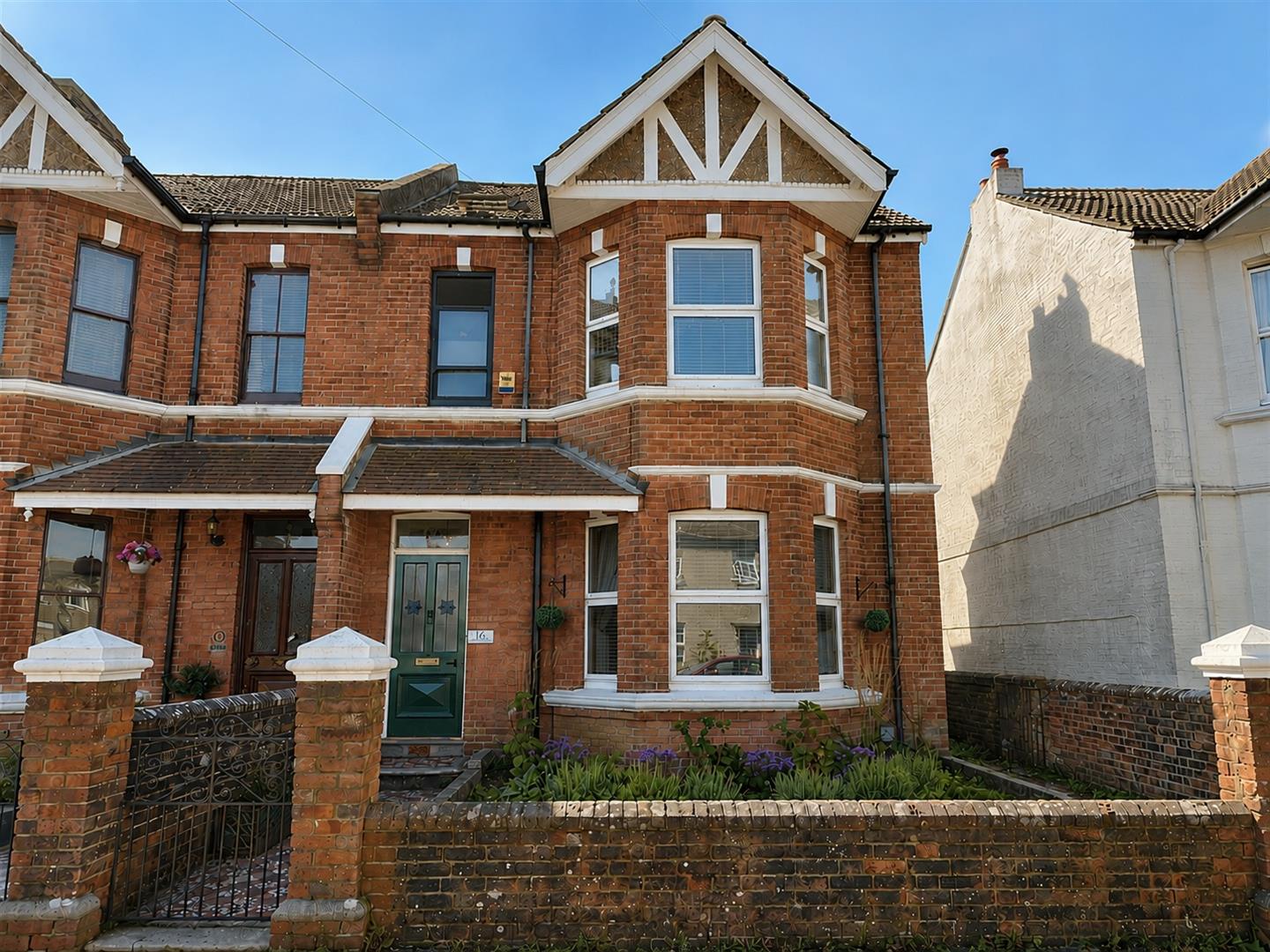 4 bed property in Beaufort Road, St. Leonards-On-Sea